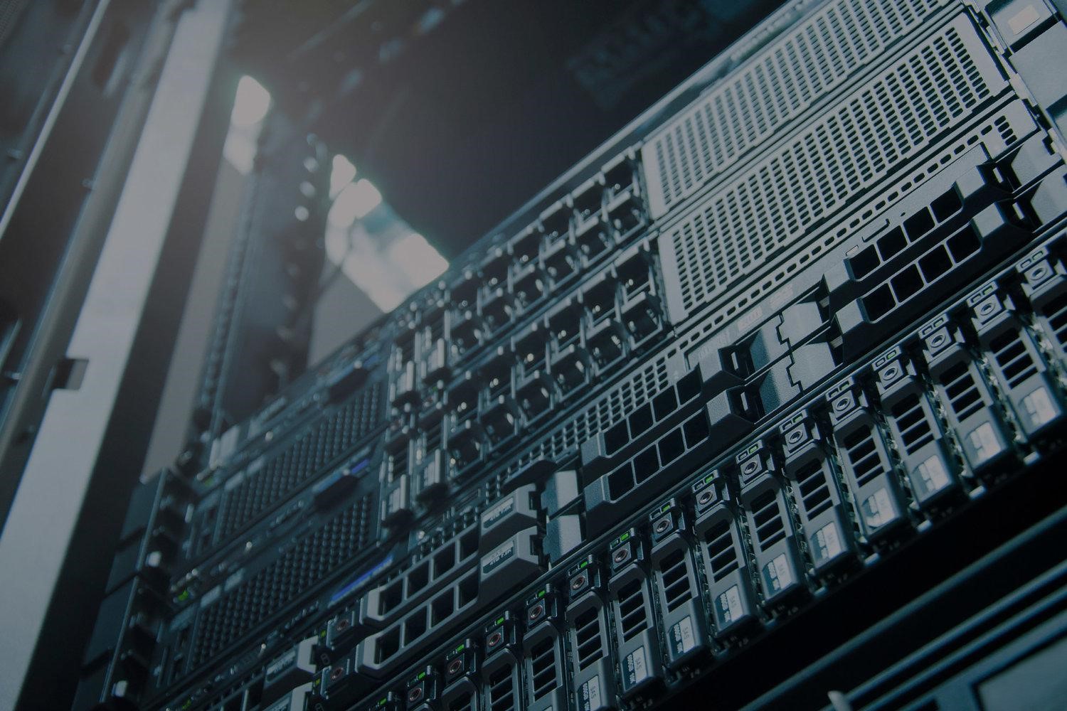 có nên đầu tư mua máy chủ cho doanh nghiệp vừa và nhỏ